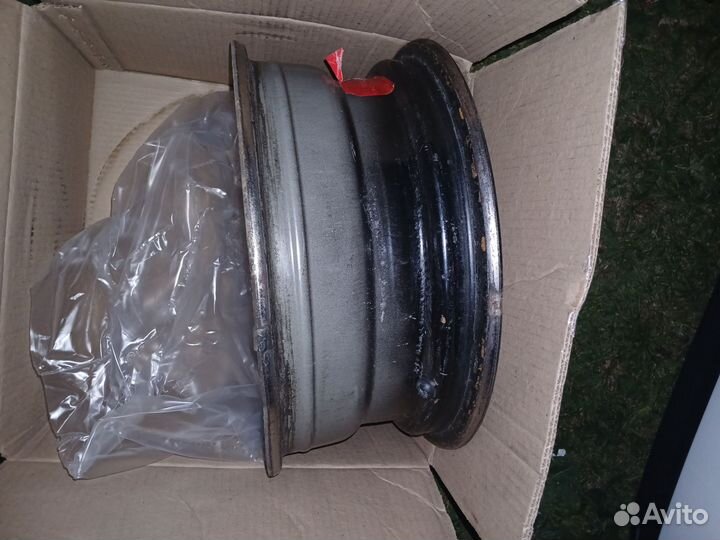 Штампованные диски Renault Fluence 15