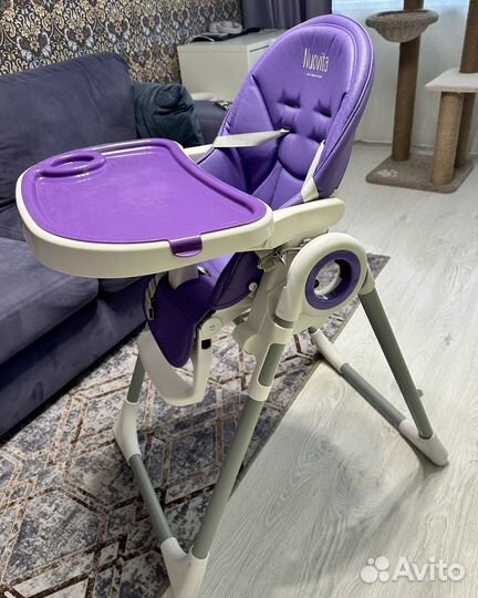 Стульчик для кормления nuovita