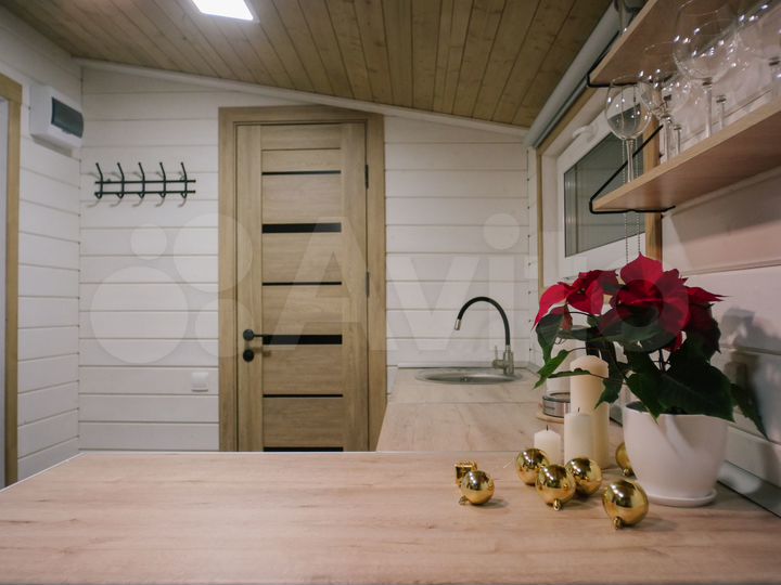 Дом 30 м² на участке 6,7 сот.