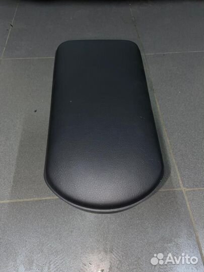 Подлокотник на гранту