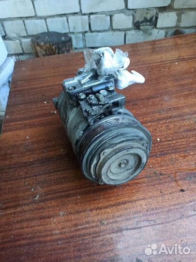 Компрессор кондиционера Мерседес Вито 638