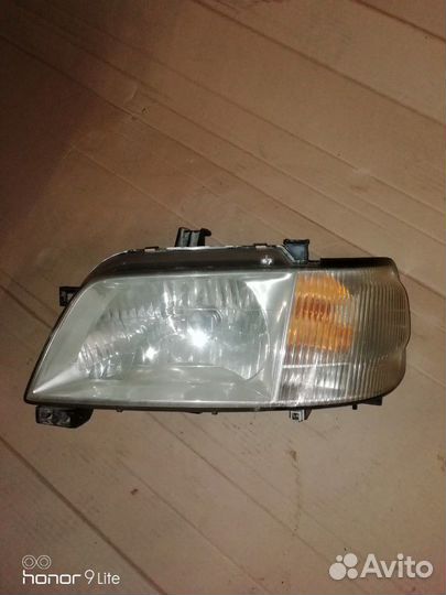 Ниссан куб z10 фара