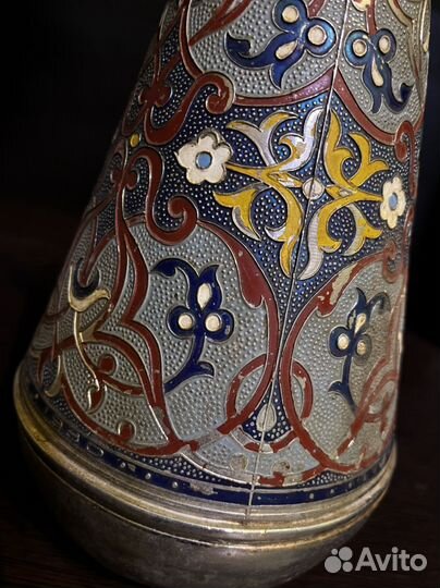 Ваза с росписью