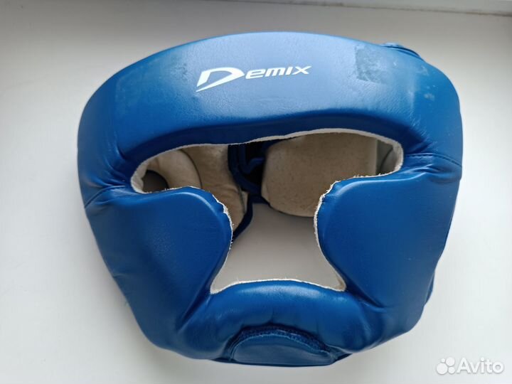 Боксерский шлем Demix