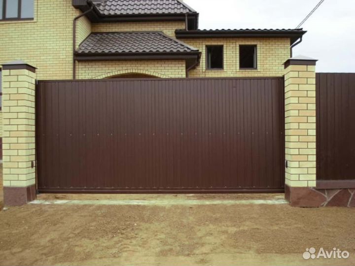 Ворота в загородный дом 