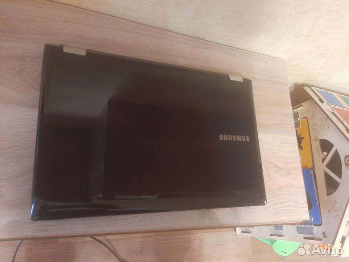Samsung RF711 Игровой 8 ядер