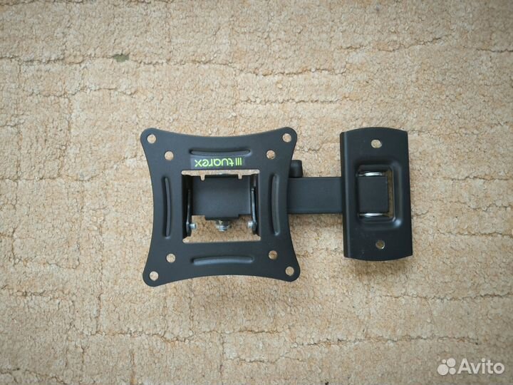 Настенный кронштейн для монитора и телевизора