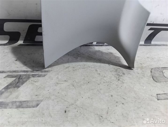 Обшивка стойки задняя правая Skoda Superb III 1.6