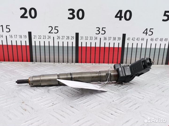 Форсунка топливная Audi A5/RS5/S5