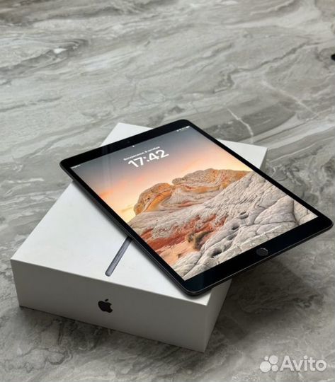 iPad air 3 64gb wi-fi + sim