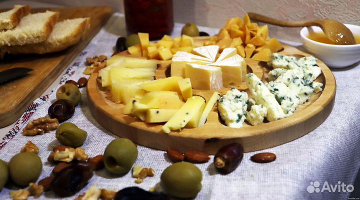 Сырная тарелка к красному вину