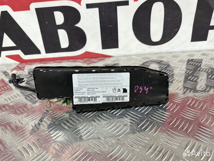 Левая подушка безопасности в сиденье Citroen DS4