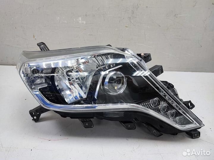 Фара правая toyota land cruiser prado 150 2013-201
