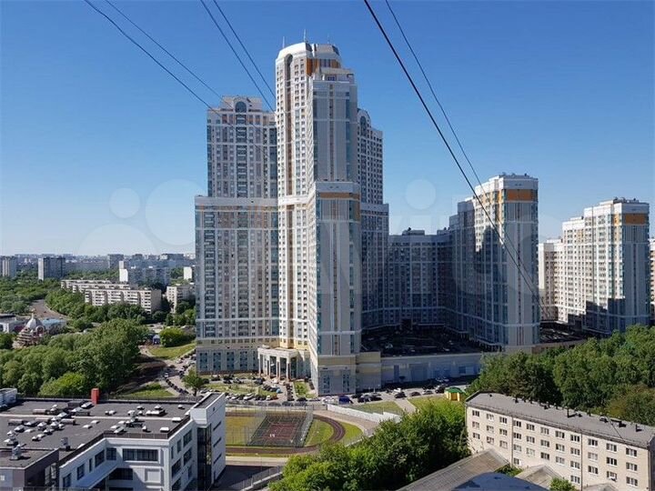 2-к. квартира, 81,5 м², 38/45 эт.