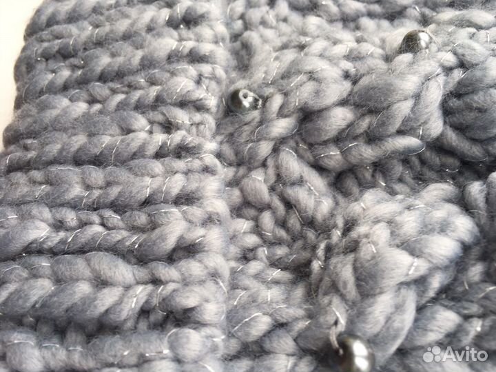 Шапка женская серо-голубая с бусинами Concept club