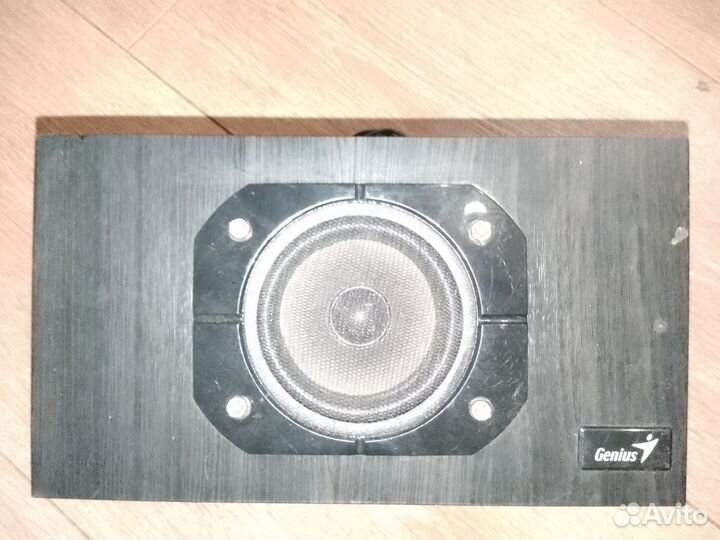 Колонка Genius 16 Вт