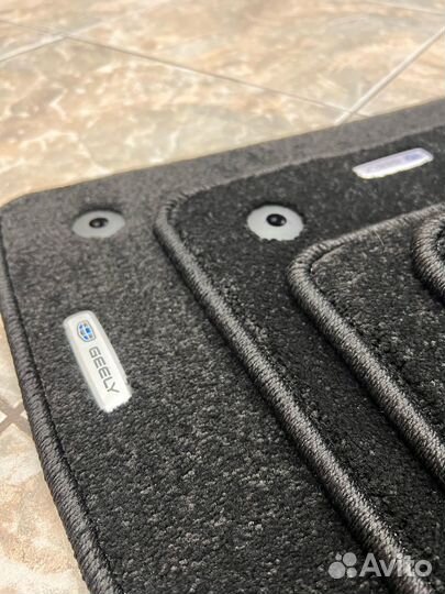 Велюровые автоковрики Geely Monjaro