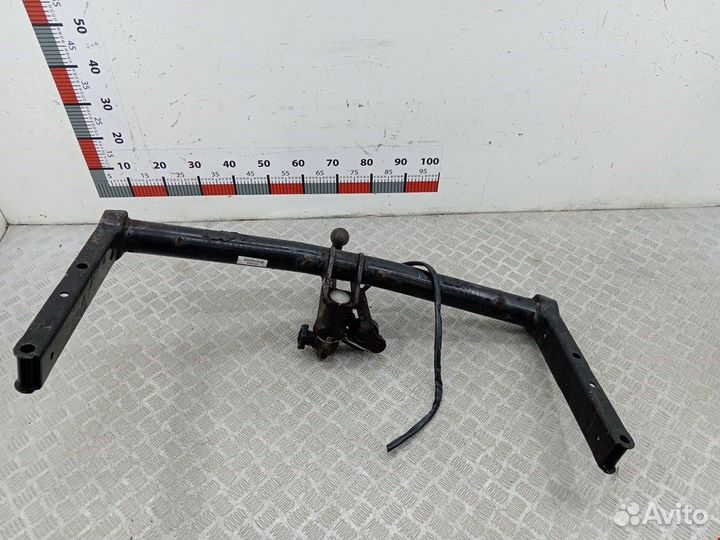 Фаркоп для Volkswagen Passat 5 GP