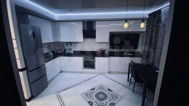 1-к. квартира, 38 м², 38/43 эт.