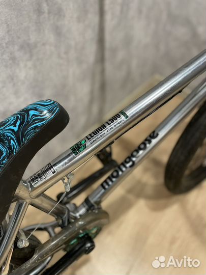 Трюковой велосипед BMX