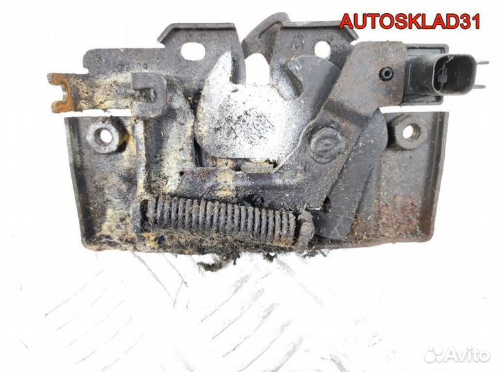 Замок капота Ford Fiesta Mk6 8a6a16700bd
