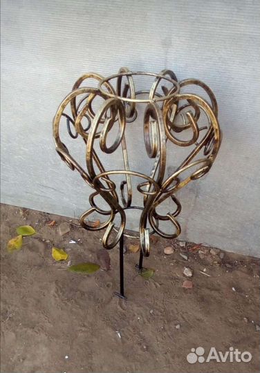 Подставка для цветов