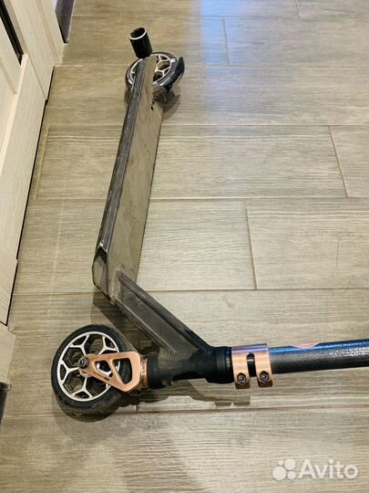 Трюковой самокат oxelo