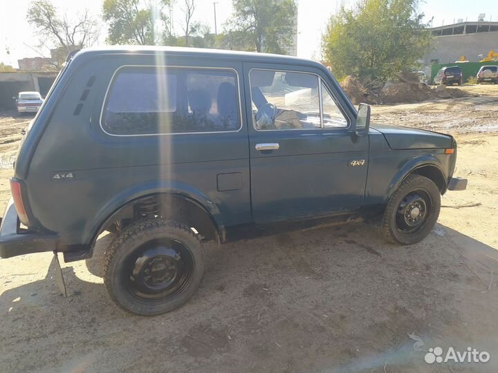 LADA 4x4 (Нива) 1.7 МТ, 1997, 100 000 км