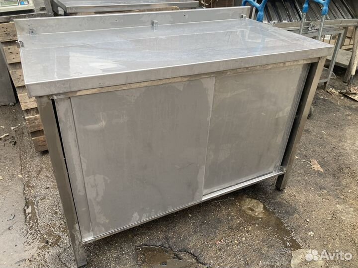 Стол купе из нержавеющей стали