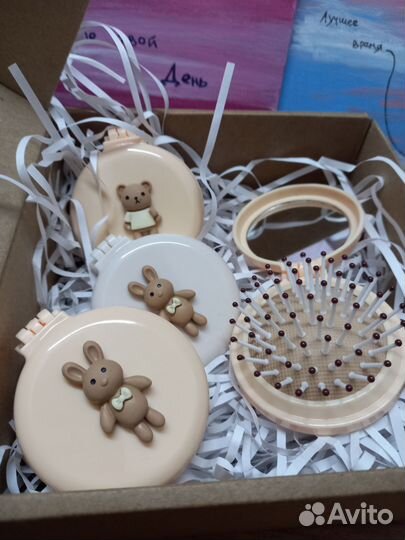 Складные расчёски с зеркалом