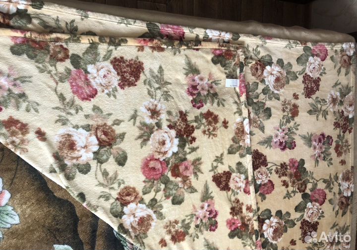 Покрывало. Размер 200*150. В отличном состоянии