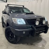 Toyota Hilux 3.0 AT, 2014, 171 235 км, с пробегом, цена 2 750 000 руб.