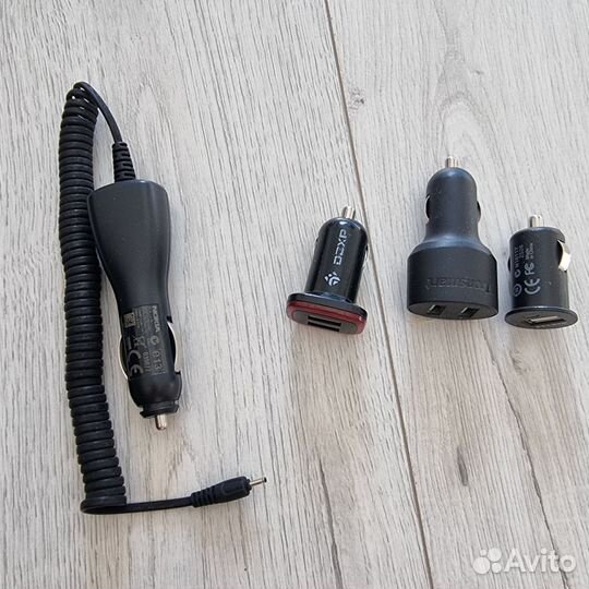 Зарядка для телефона и iPhone