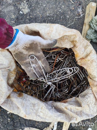 Прищепка, зажим, скоба