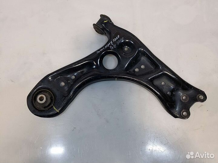 Рычаг подвески передний правый Volkswagen Polo