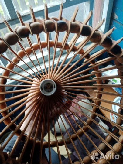 Люстра из дерева ручной работы