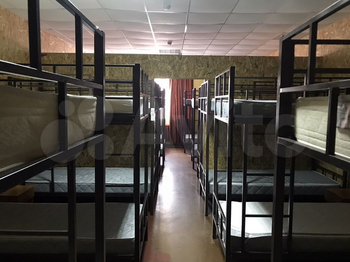 Комната 40 м², 2/2 эт.