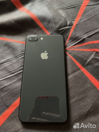 iPhone 8 Plus, 64 ГБ