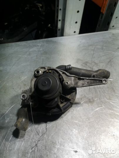 Насос продувки катализатора Mercedes C-Class W204