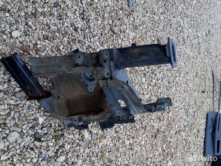 Лонжерон, четверть левая, Ауди A4 B6,B7