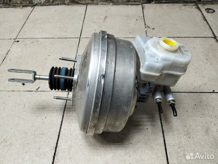 Вакуумный усилитель тормозов Land Rover Range