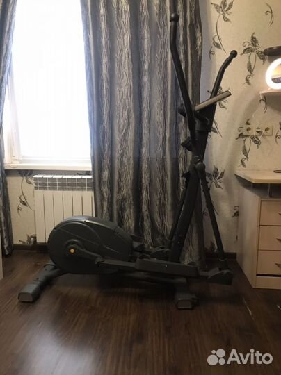 Эллиптический тренажер