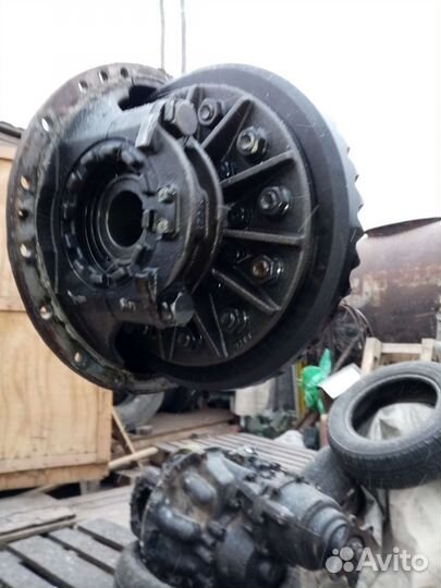 Редуктор на митсубиси фусо