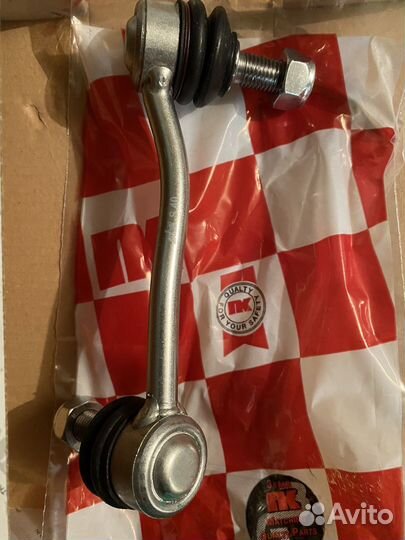 Тяга стабилизатора 2 штуки Mercedes Sprin. 5113354