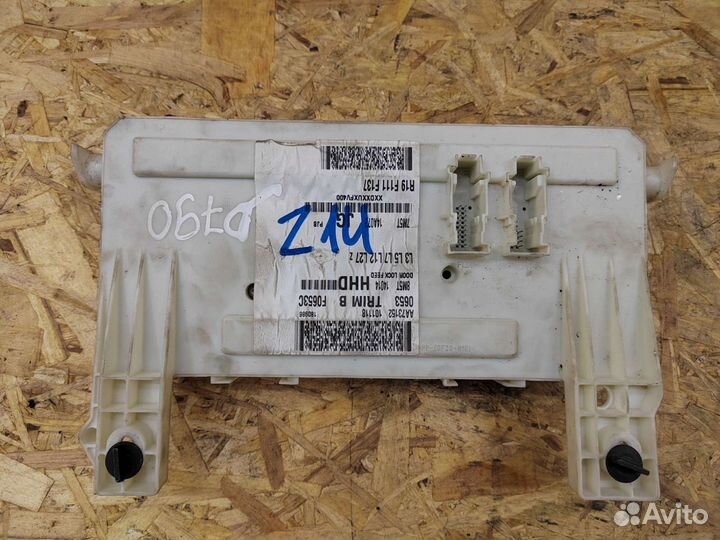 Салонный блок предохранителей Gem Ford focus 2