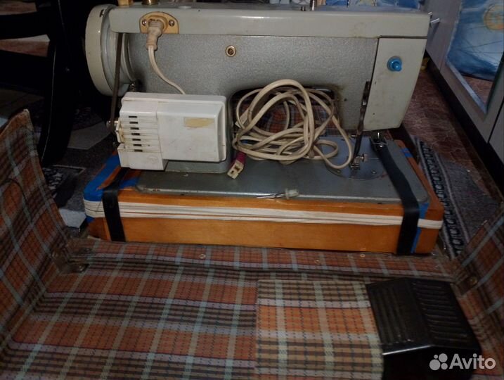 Швейная машинка