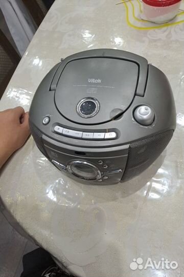 Магнитофон Vitek