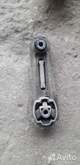 Подушка двигателя задняя Megane 2