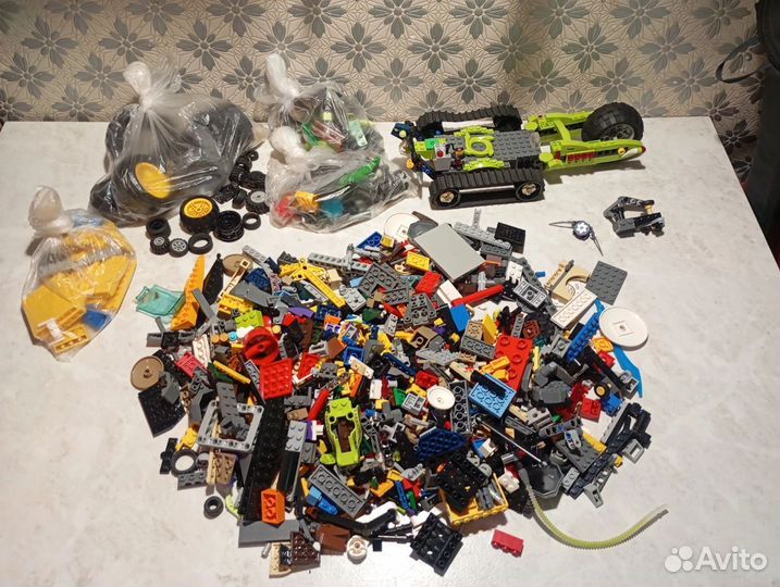 Lego оригинал, пакет 1,680 кг