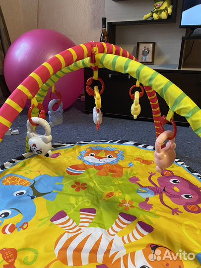 Развивающий коврик